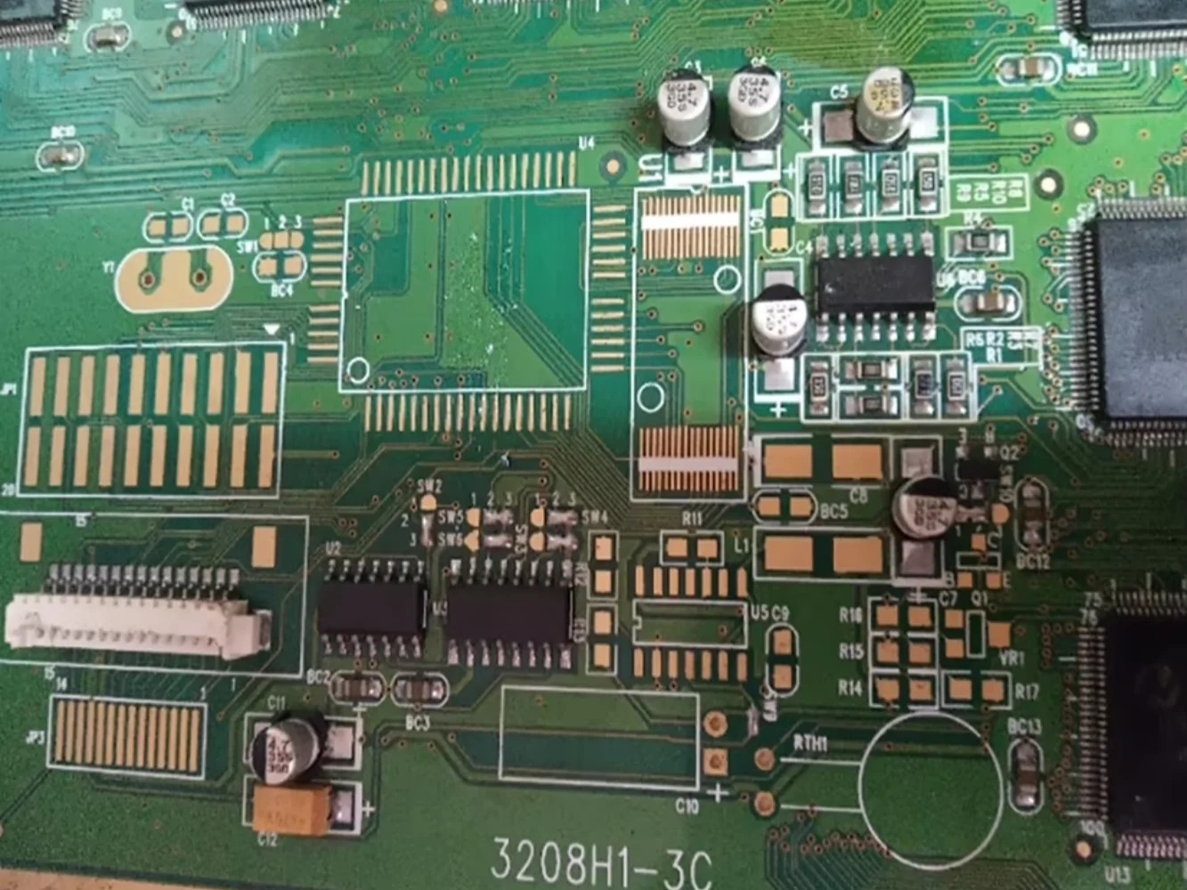 3208H1-3C LCD 화면