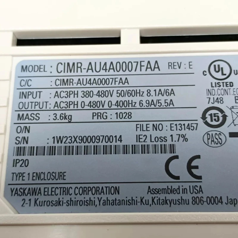 새 Yaskawa CIMR-AU4A0007FAA 인버터