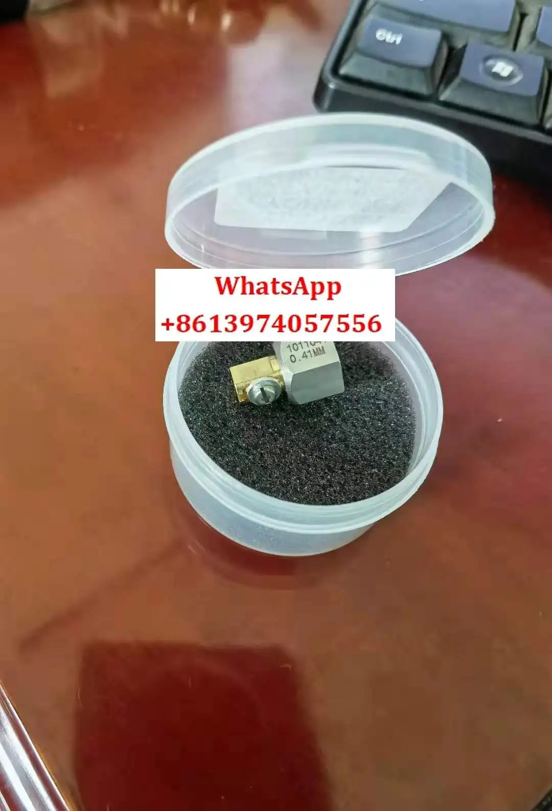 10530560 MELTER 이홀 노즐 직각 90도 0.60mm L4.0 각도 15도 YOBN