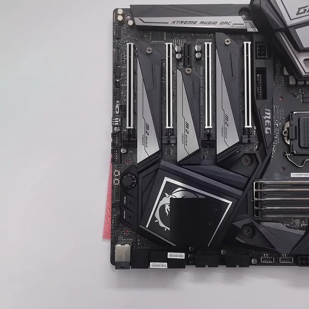 M-S-I MEG Z390 GODLIKE 슈퍼 마더보드경우 LGA 1151을 지원
