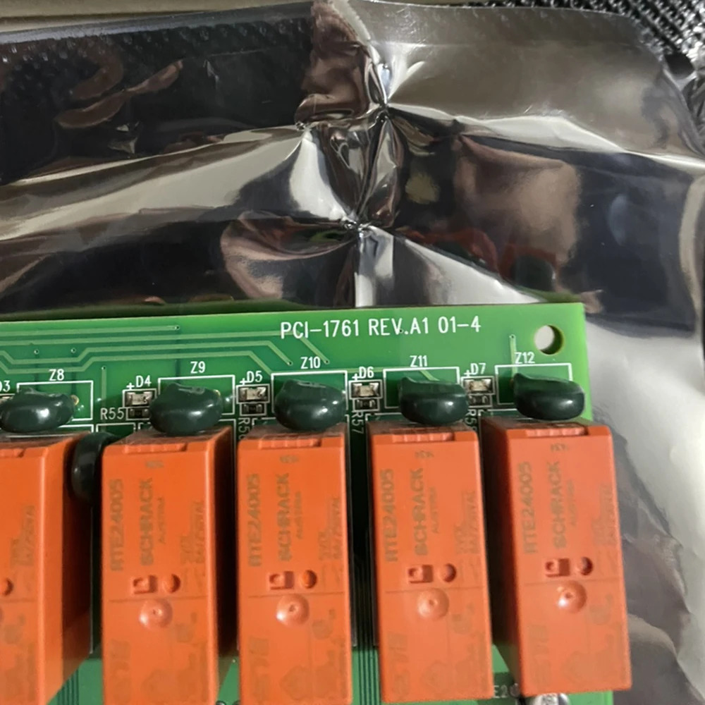 Advantech PCI-1761 REV.A1 데이터 수집 카드 8채널 릴레이 디지털 출력