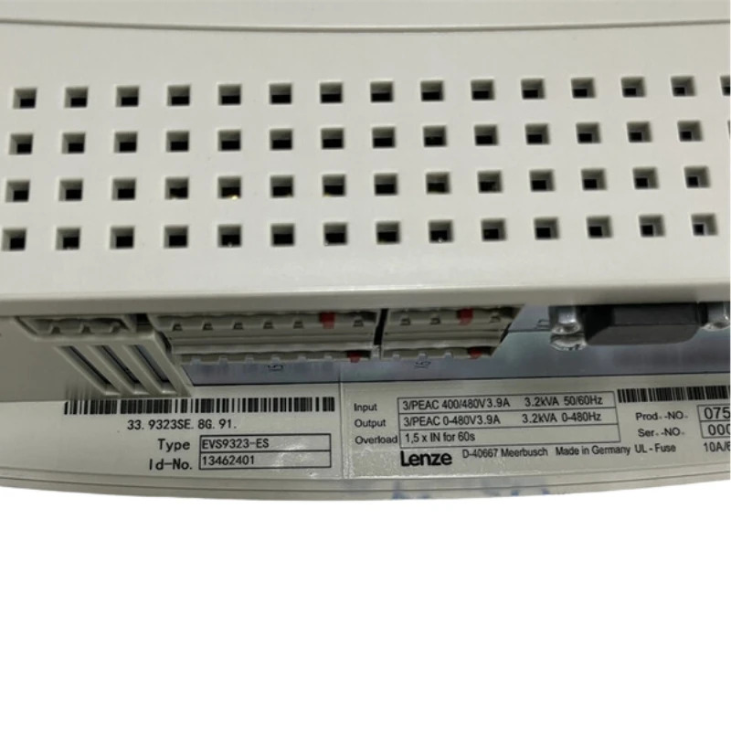 Lenze EVS9328-ES 인버터 2년