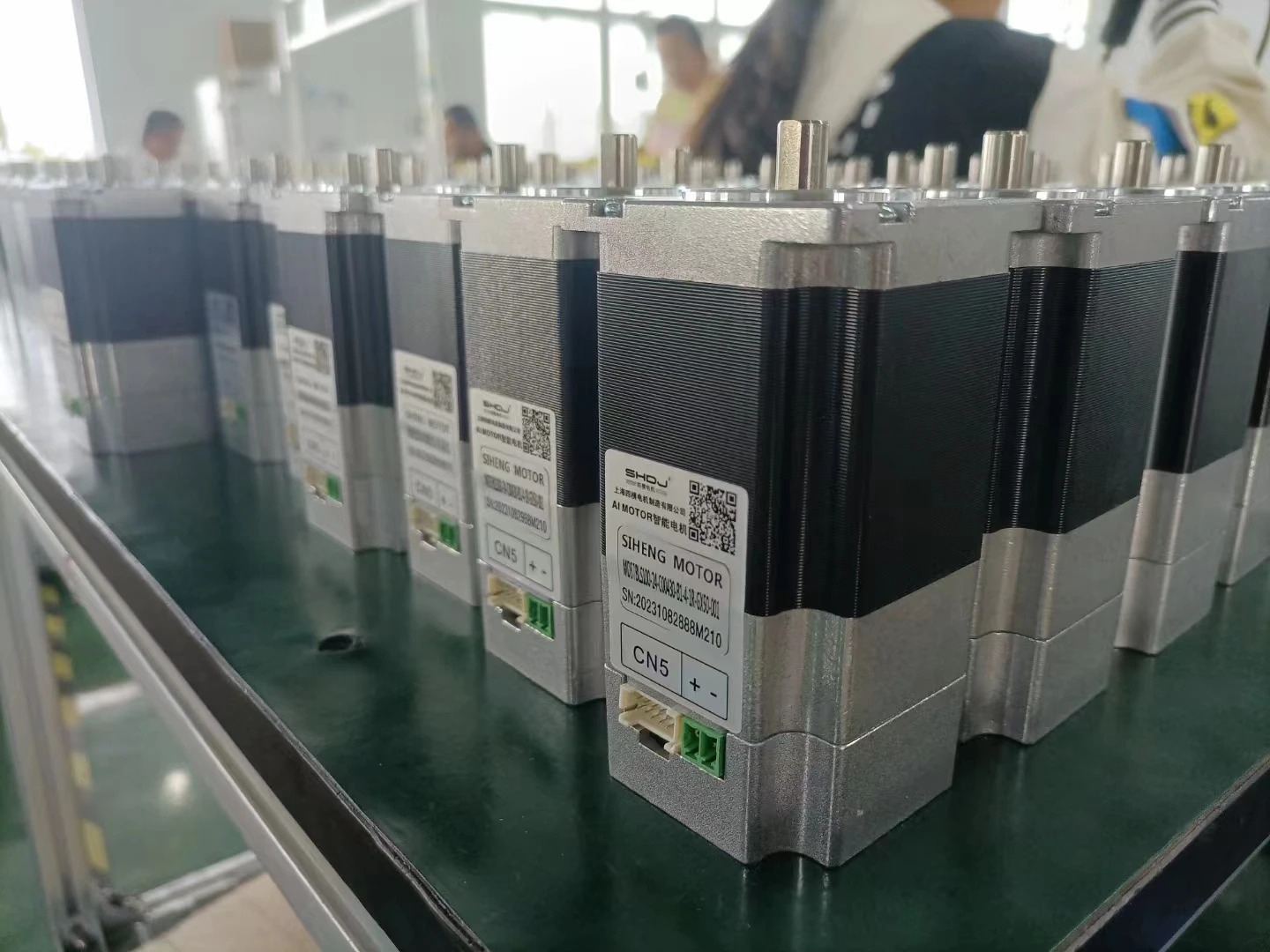 Canopen 통합 서보모터 드라이버 Nema24 AGV 자동차 Ce 48Vdc 하이브리드 스테퍼 모터60mm 400W 3000rpm 1.27nm 24VDC