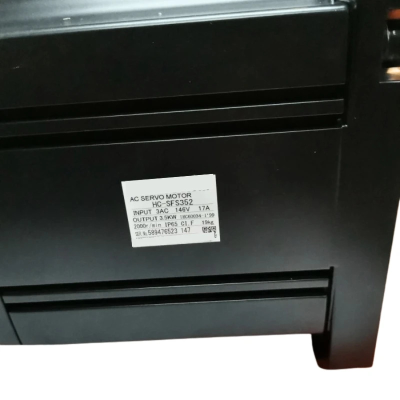 HC-SFS352 서보모터 신