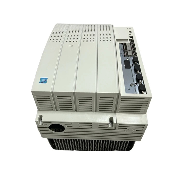 Lenze EVS9328-ES 인버터 2년
