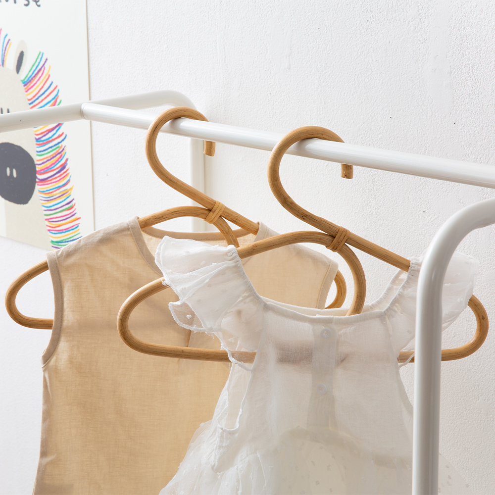 라탄옷걸이 미니 우드 아이방옷걸이 꾸미기 원목 디자인 옷가게 옷행거 촬영소품 3P세트