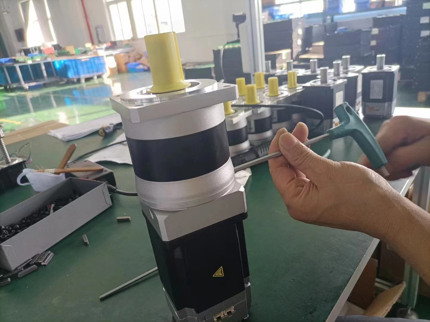 Canopen 통합 서보모터 드라이버 Nema24 AGV 자동차 Ce 48Vdc 하이브리드 스테퍼 모터60mm 400W 3000rpm 1.27nm 24VDC