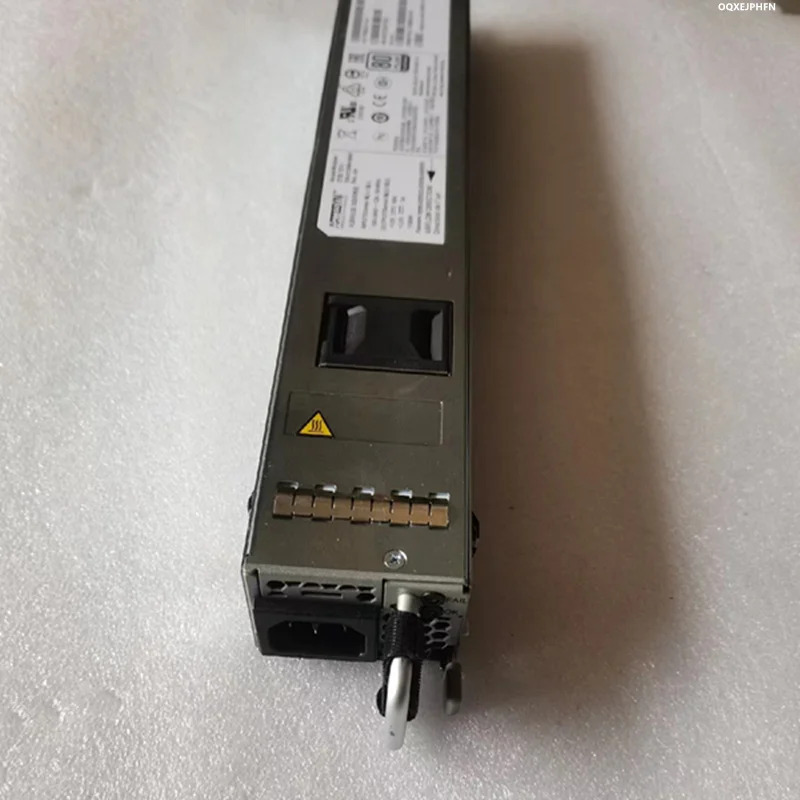 CISCO오리지널 전원공급장치 1100W CN8KPAC-1100W-B 341-100662-01 700-013966-0600