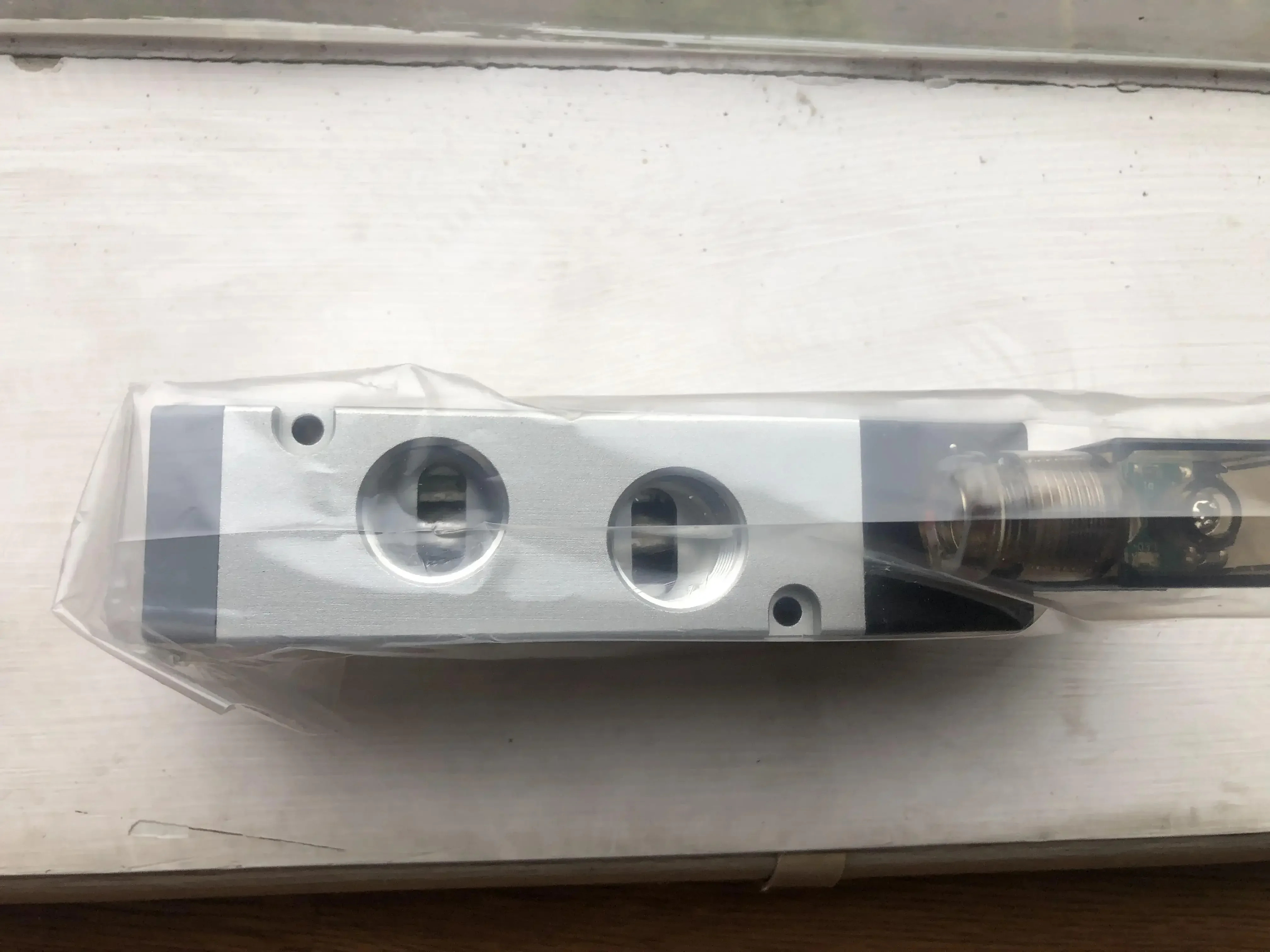 VCB22B517A-AB213J Norgren 솔레노이드 밸브 G1/4