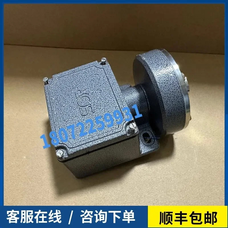 2025.4 포장 12NN-K614-M4-C1A-X2X618 미국 SOR 오리지널 압력 스위치