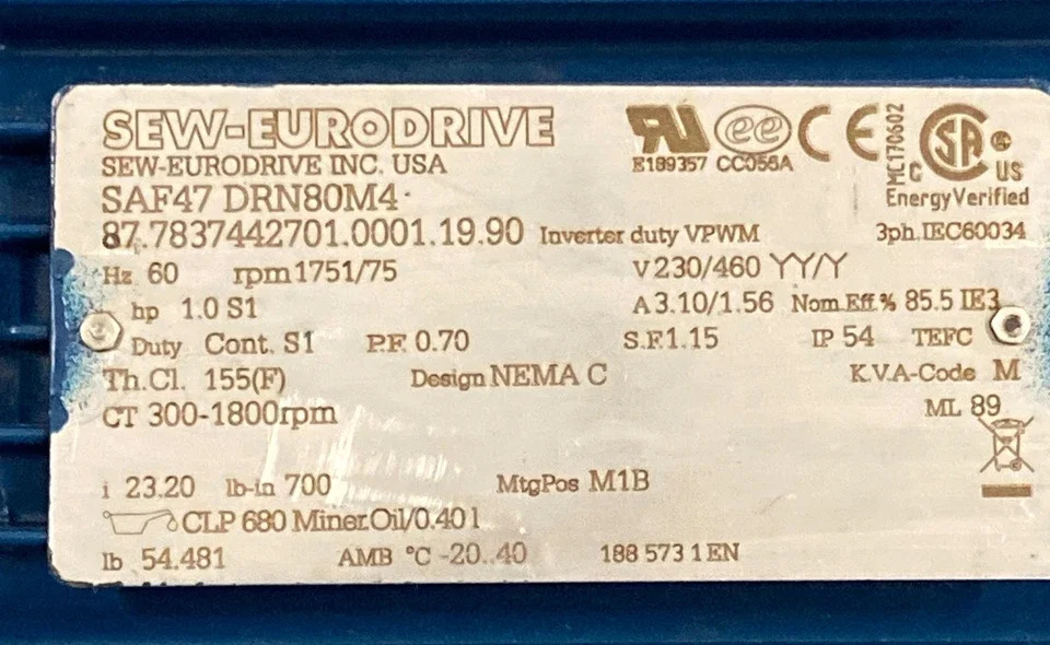 오리지널 SEW SEURODRIVE SAF47 DRN80M4/TF SAF47DRN80M4/BE1/TF 스테퍼 감속기 기어 모터 EURODRIVE