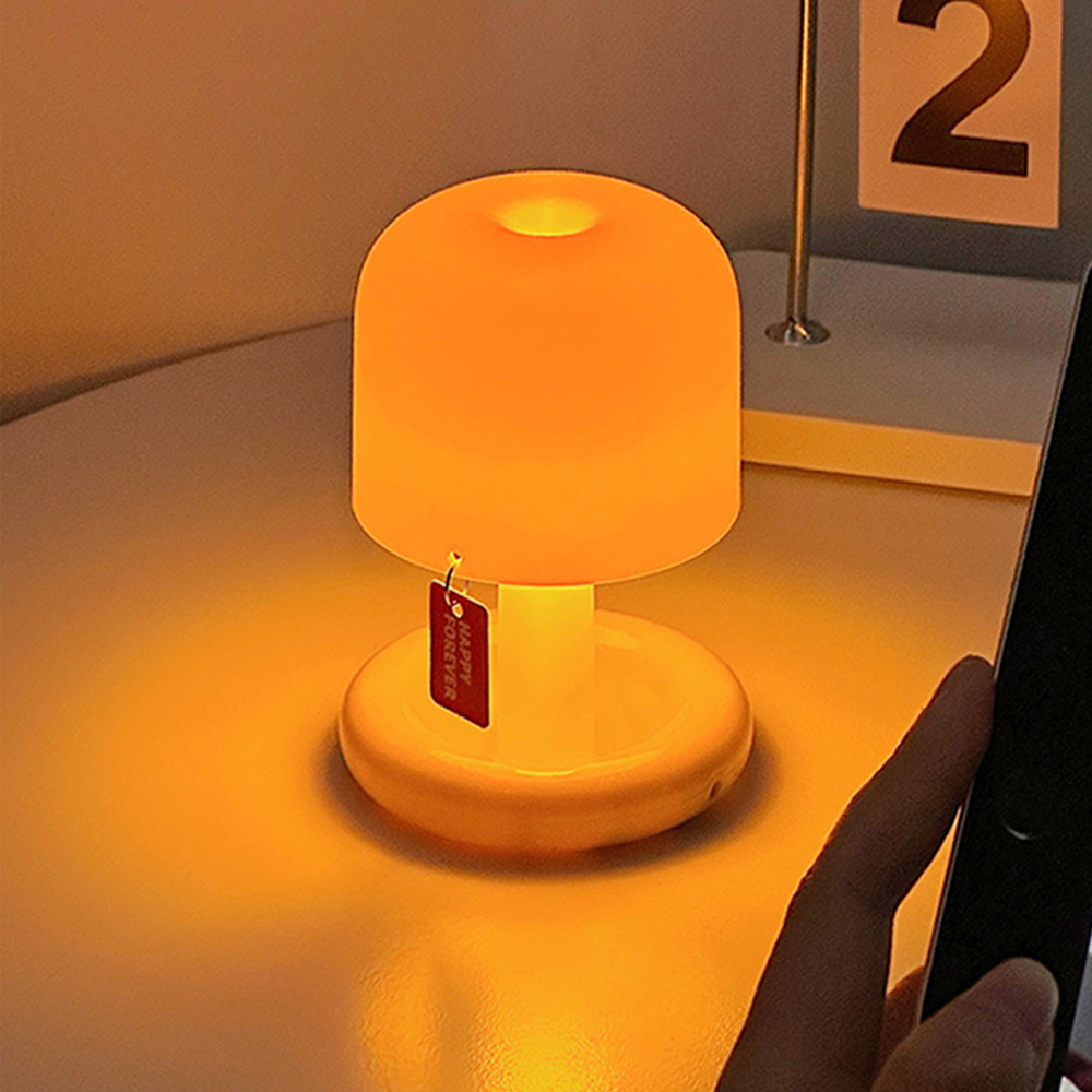 머쉬룸 무드등 포터블램프 수유등 수면등 침실 화장대 무선 미니 테이블조명