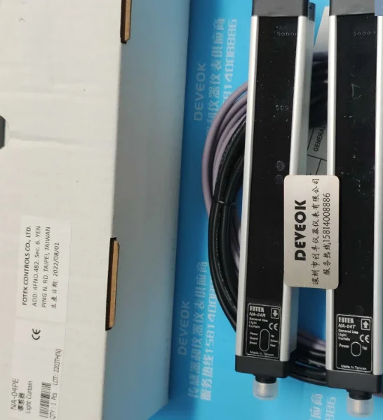 8 월 온도조절기 C36TCOUA1000 SDC36