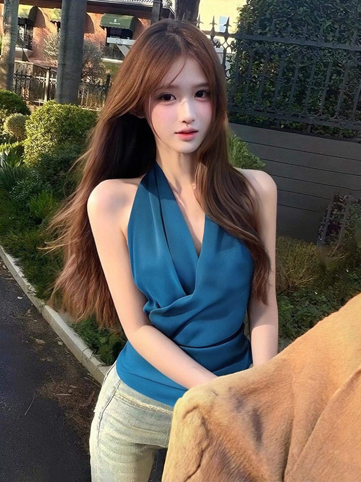 봄  브이넥 슬림 여성 민소매 레이어드 이너웨어 - 상품 이미지