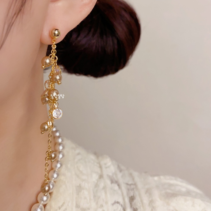 S925 화려한 볼 큐빅 진주 믹스 롱체인 드롭 귀걸이 - 상세 이미지 5