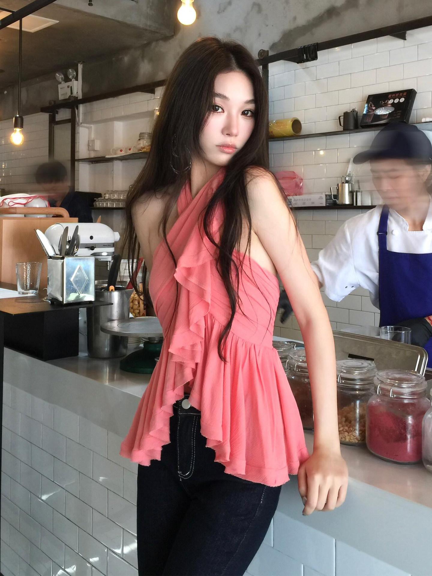 프렌치 스타일 핑크 크로스넥 레이스 블라우스 여성 - 상품 이미지