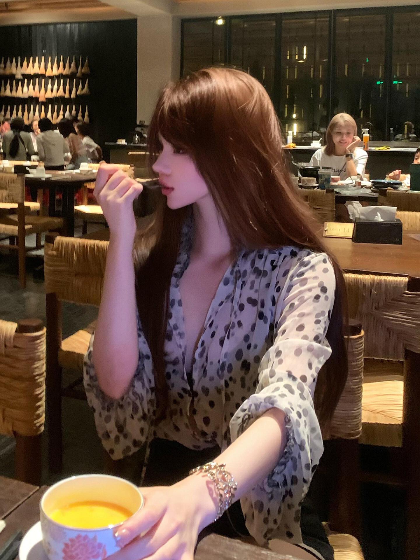 프렌치 빈티지 도트 상의  여성용 레트로 무드 - 상품 이미지