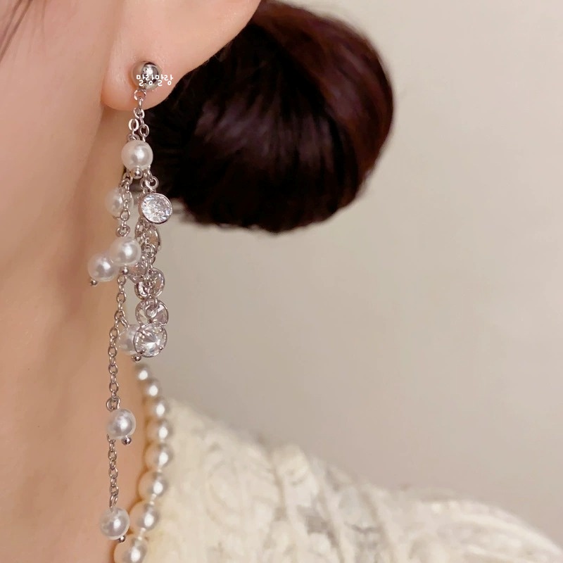 S925 화려한 볼 큐빅 진주 믹스 롱체인 드롭 귀걸이 - 상세 이미지 2