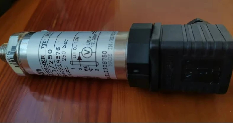 HM 13-10/250 MNR. 포장되지 않은 R900219576