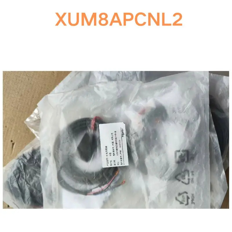 센서 XUM8APCNL2