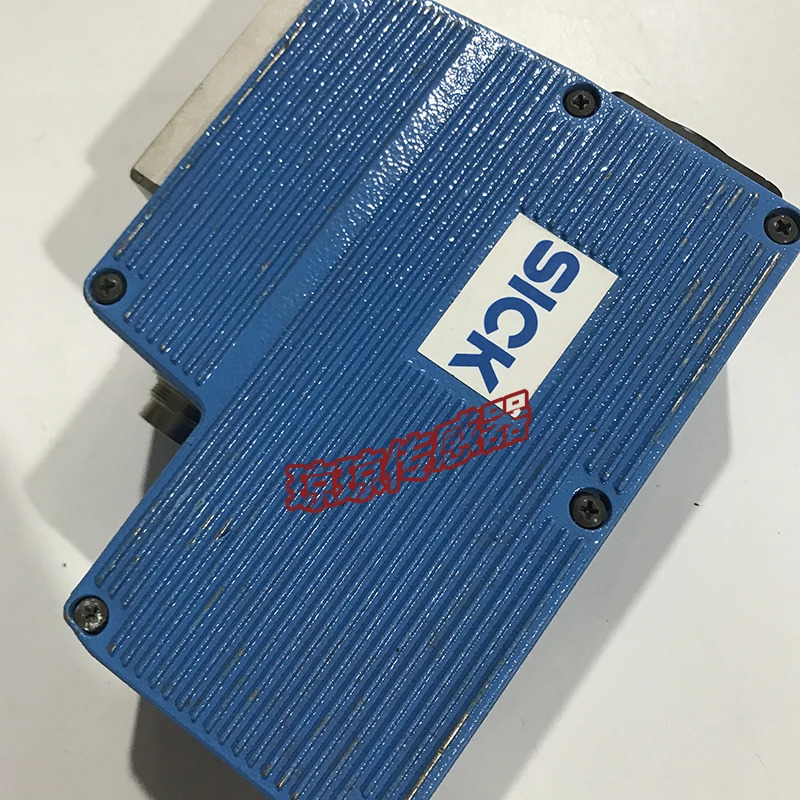독일 SICK 센서 레이저 거리 측정 광전스위치 DME3000-311S15