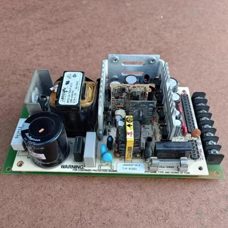 ARTESYN 110W NFS110-7901P JM13 NFS110-7901PJM13거새 전원공급장치