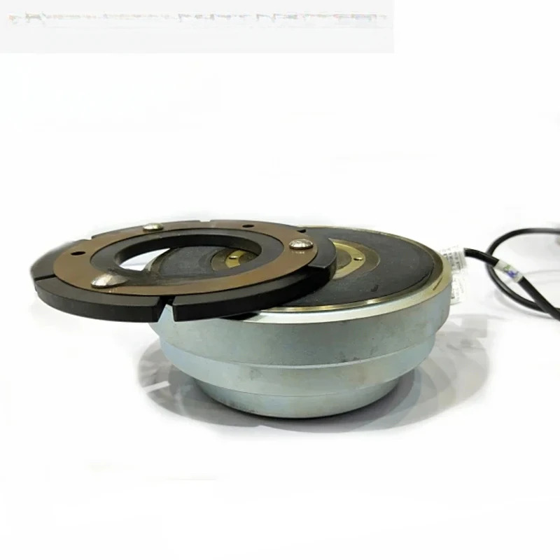 내장 베어링 DC 24V 28W 30Nm 전자기 클러치 14.105.10.3.3 샤프트 구멍 20mm H7
