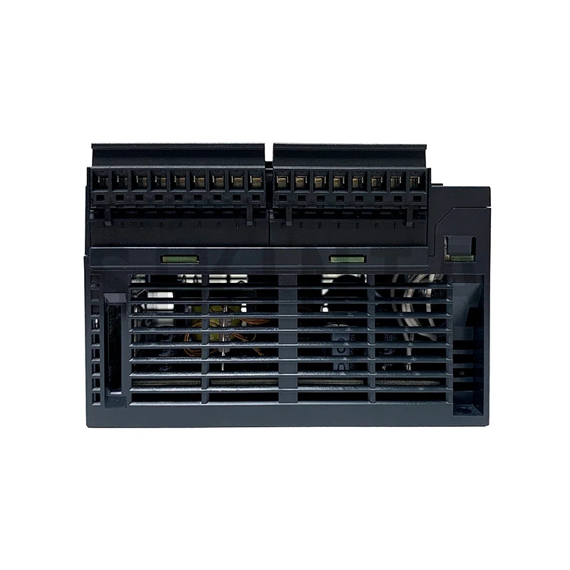 PLC 모듈 TM221C24T 내 신