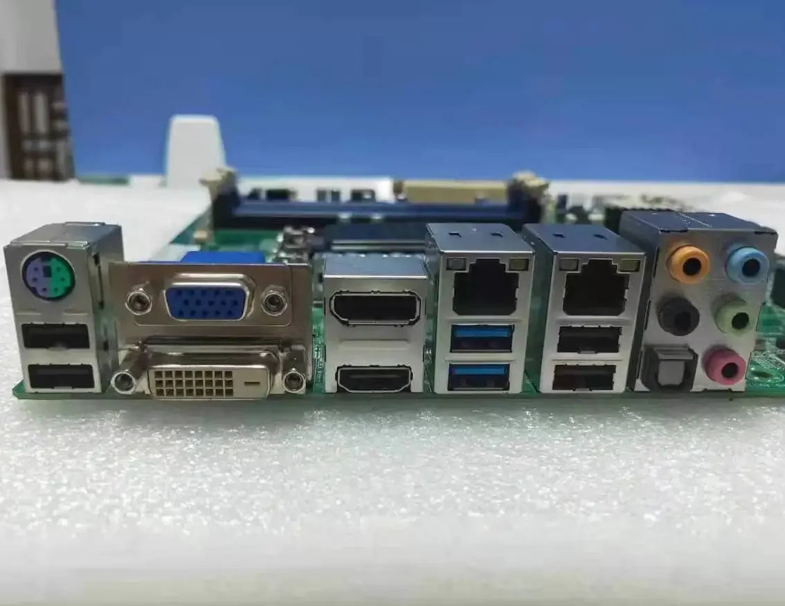 Suoermicro X10SLQ 마더보드13A02-1 48.5Q804.11 메인보드 완전 작동 리퍼