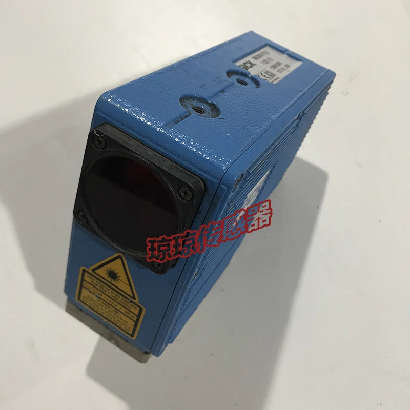 독일 SICK 센서 레이저 거리 측정 광전스위치 DME3000-311S15