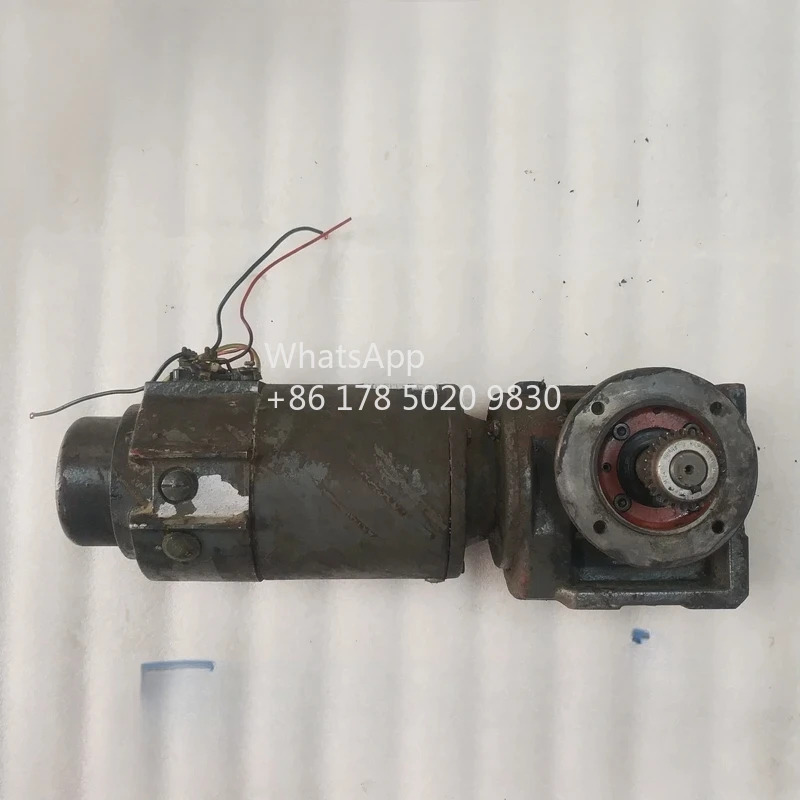63.198.1353 워터 롤러 모터 93.178.1343 하이델베르그 MO SM74 O52 BAUMULLER VDE0530 SS90F-GNF80-L 엔진