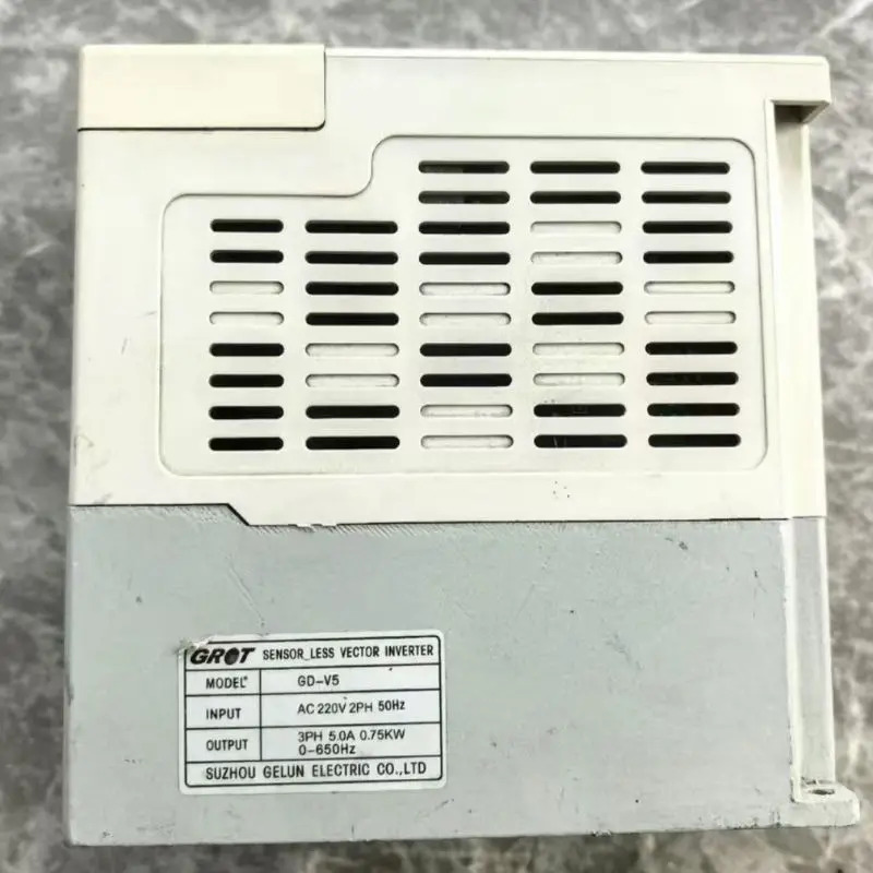 리퍼 GD-V5 인버터 0.75kw-220v OK