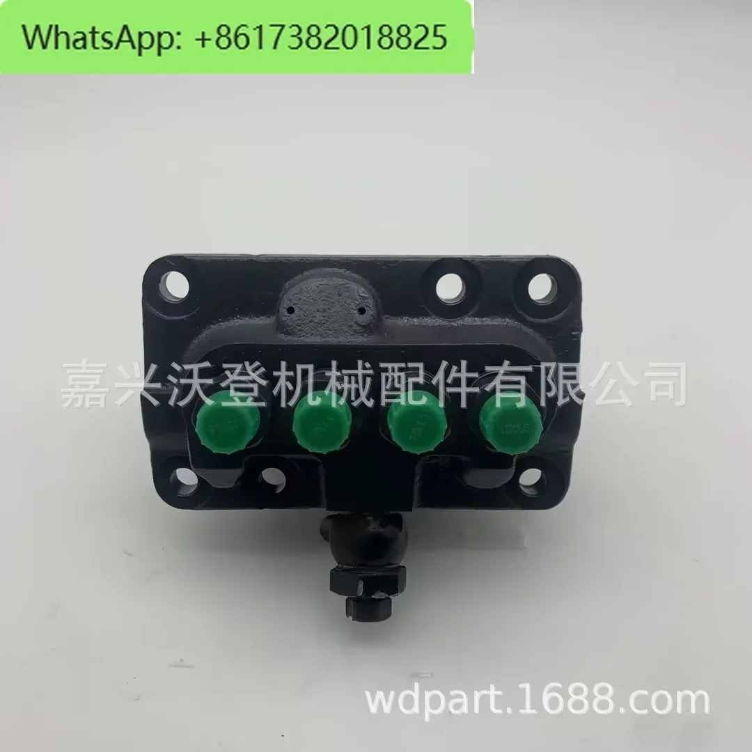 Kubota V150215461-51010 펌프