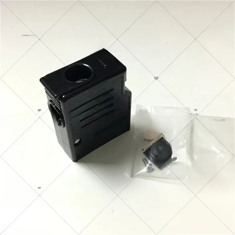 커넥터 P-1624BG09/P-1628A-C50/P-1628A-CA50