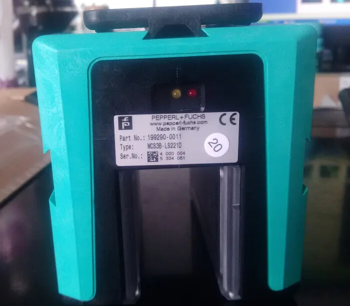 Pepperl  Fuchs 특수 모델 WCS3B-LS221D