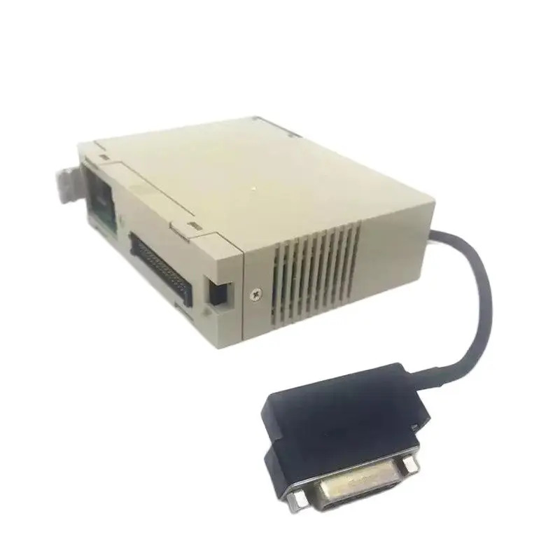 PLC 모듈 C200H-CP114 상태