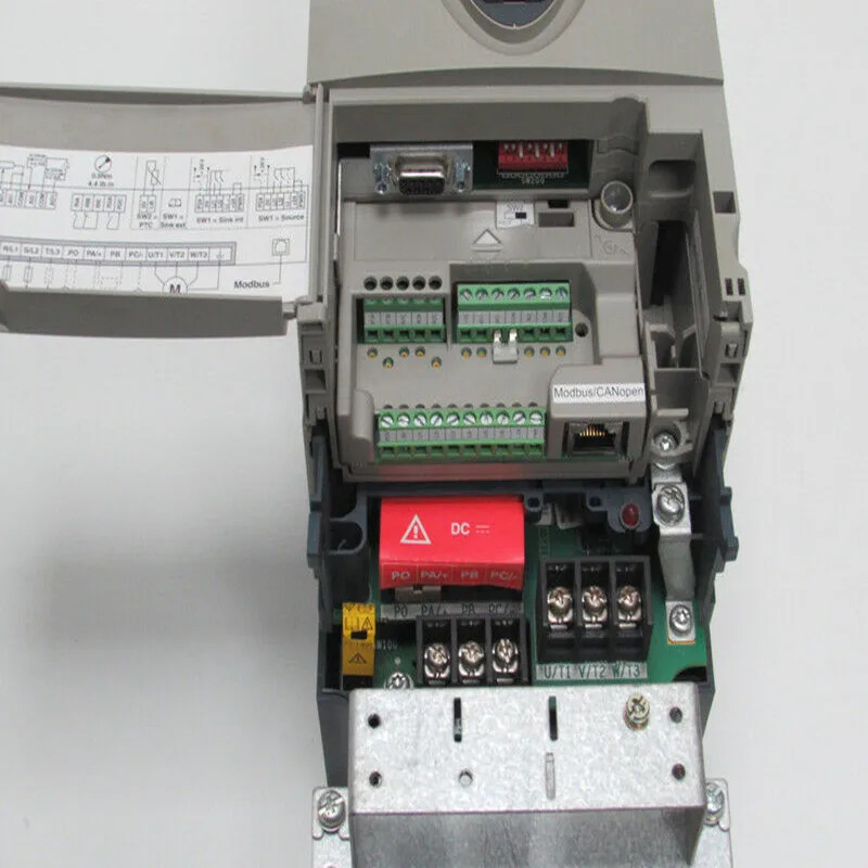 상태 주파수 변환기 ATV71HU22N4