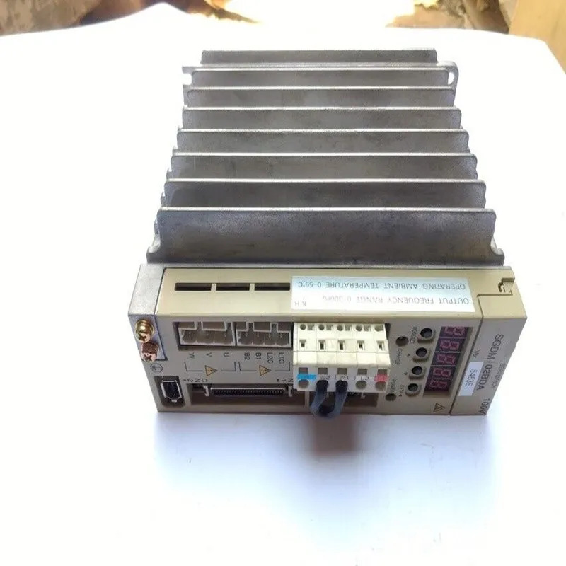 서보 드라이브 SGDM-02BDA 상태