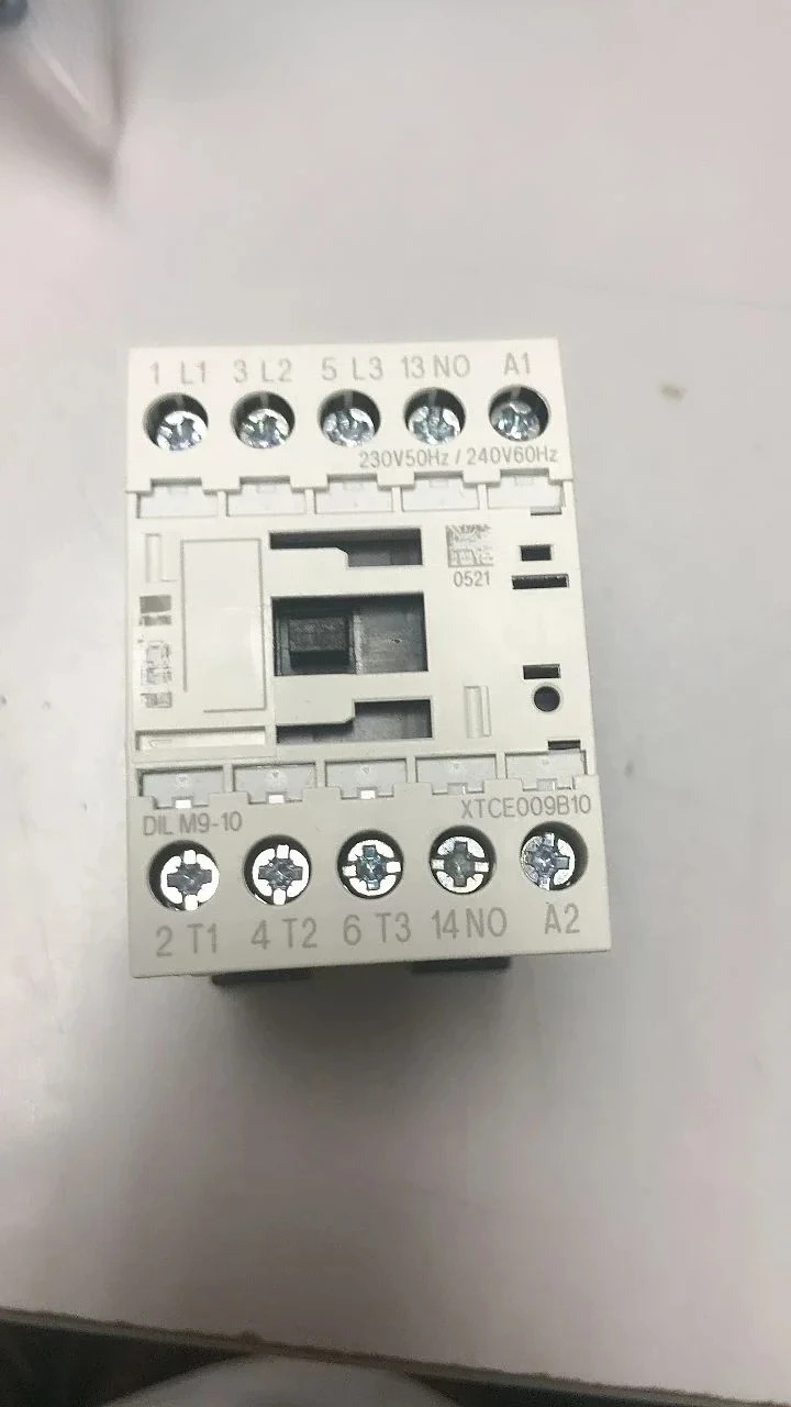 오리지널 교환 접촉기 DILM9-10 230V