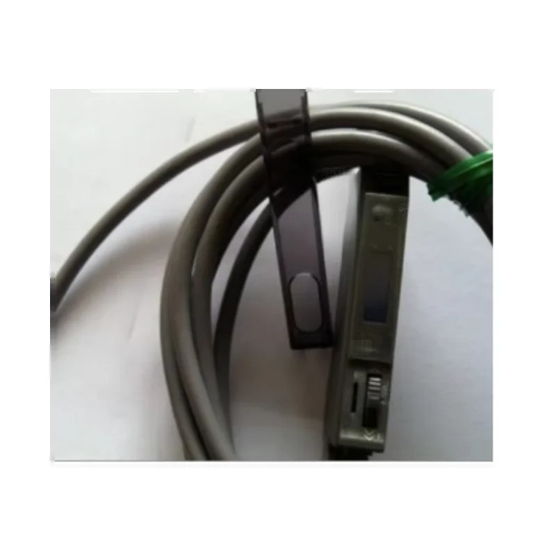 ZSE40F-01-30 UZF1201 WL160-P142 CP1W-20EDT