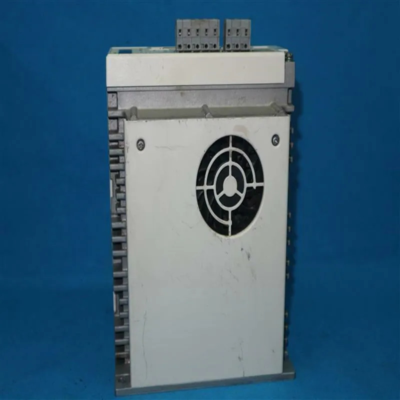 서보 드라이브 LXM23CU07M3X 상태