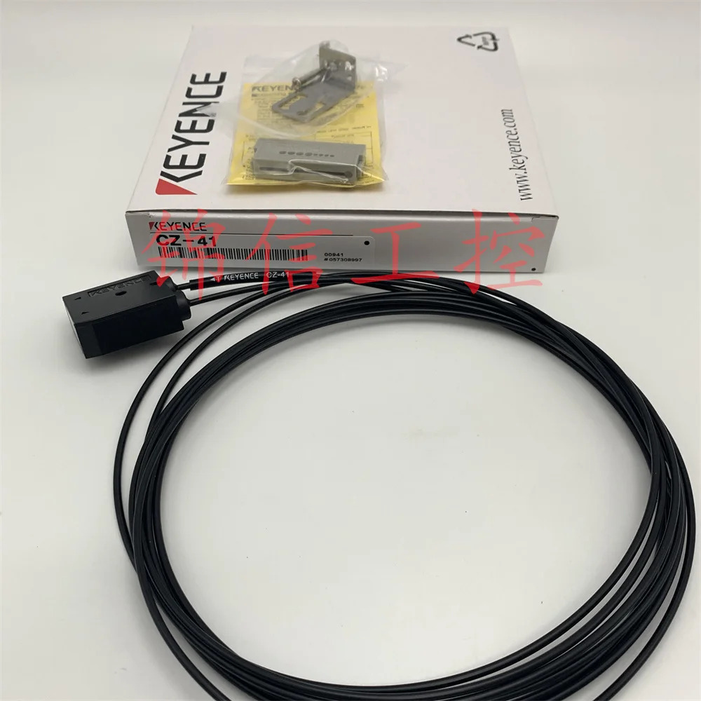원본 KEYENCE/KEYENCE CZ-41 RGB 옵션 코드 디지털 광섬유센서 포장