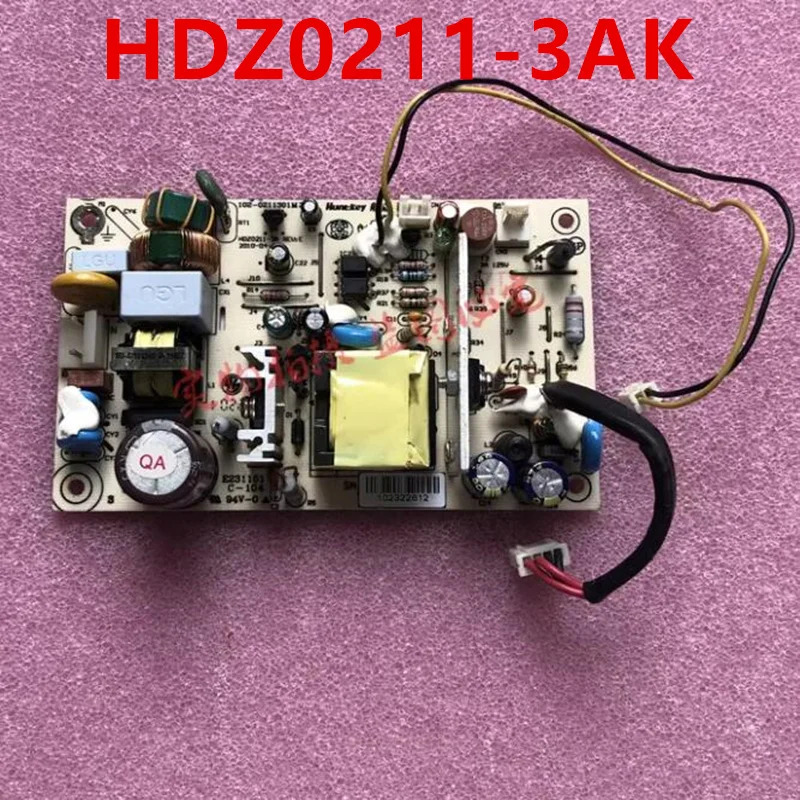 HUNTKEY 전원공급장치 HDZ0211-3AK 13.8V 1.5A
