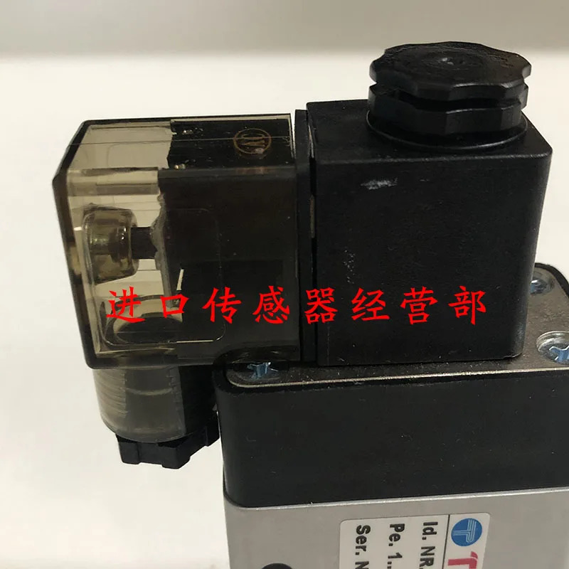 원본 대만 Top Air 9032960 AC110V 솔레노이드 밸브 1페널티 10