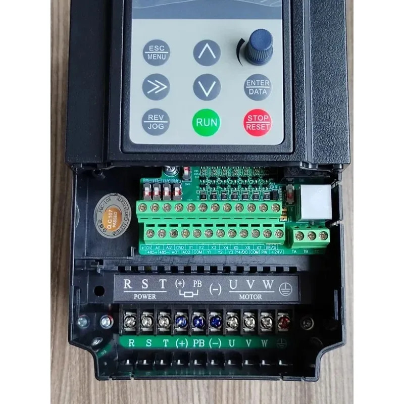 ENC Yineng 주파수 변환기 EN600-4T0022G/0037PB 3상 380V 거버너 2S0015 단상 220
