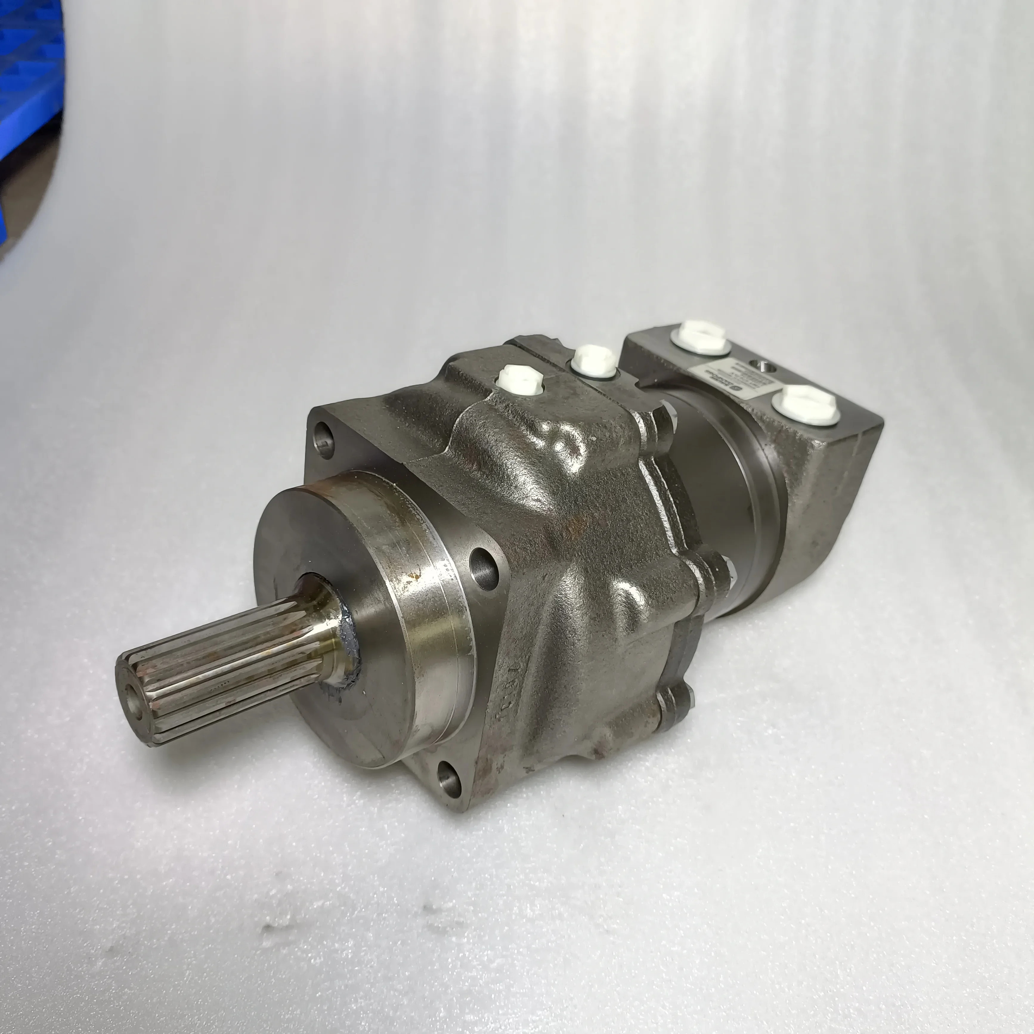 시리즈 TMT250 TMT315 TMT400 유압 피스톤 모터 TMT470V 151Z3305 151Z3010 TMT470 FLV 11009374  N 13731401