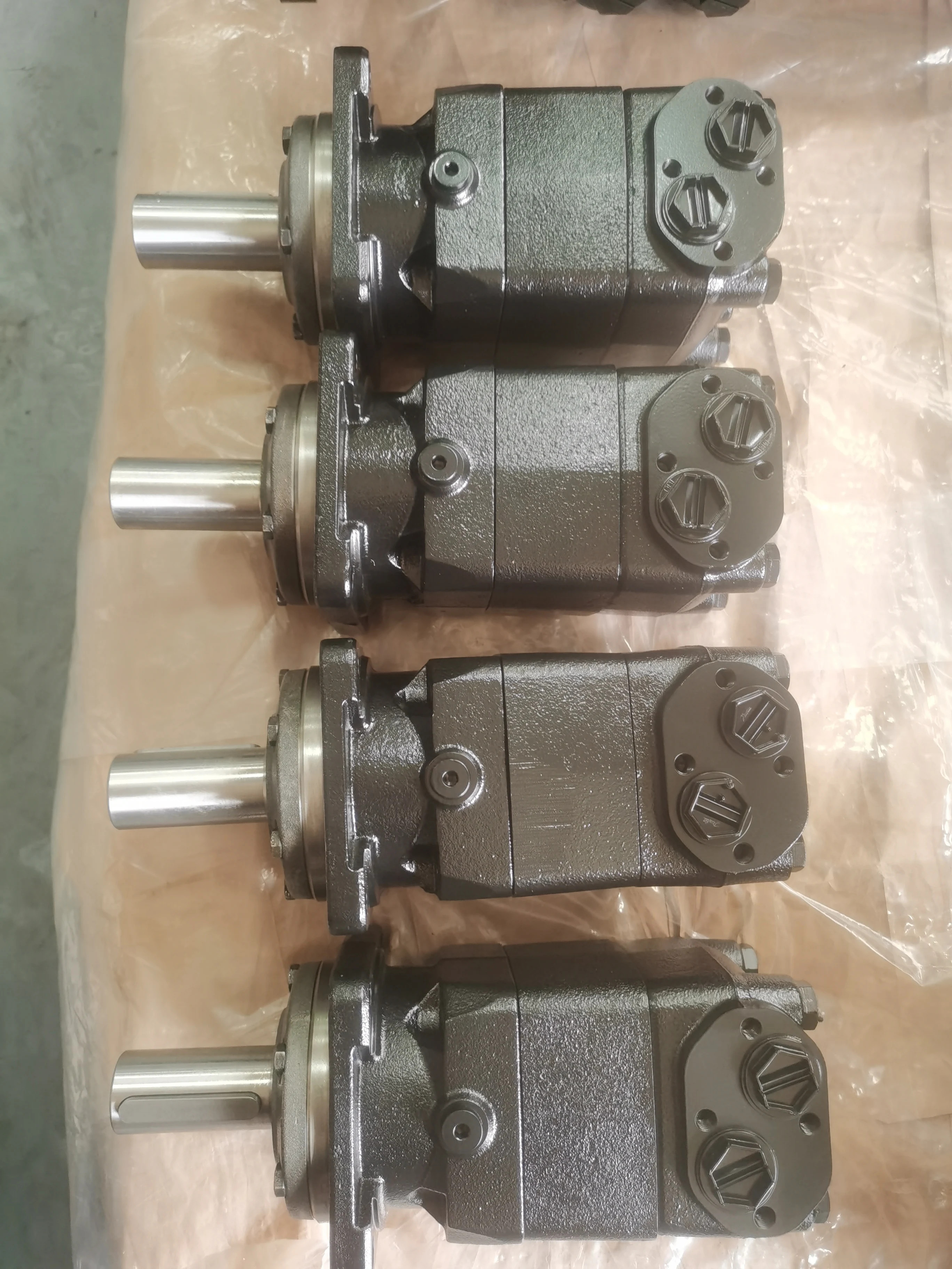 사이클로이달 유압 모터 BM4-390 BM-D400 BMH-390 BM6-195 BM6-245 BM6-310 BM6-395
