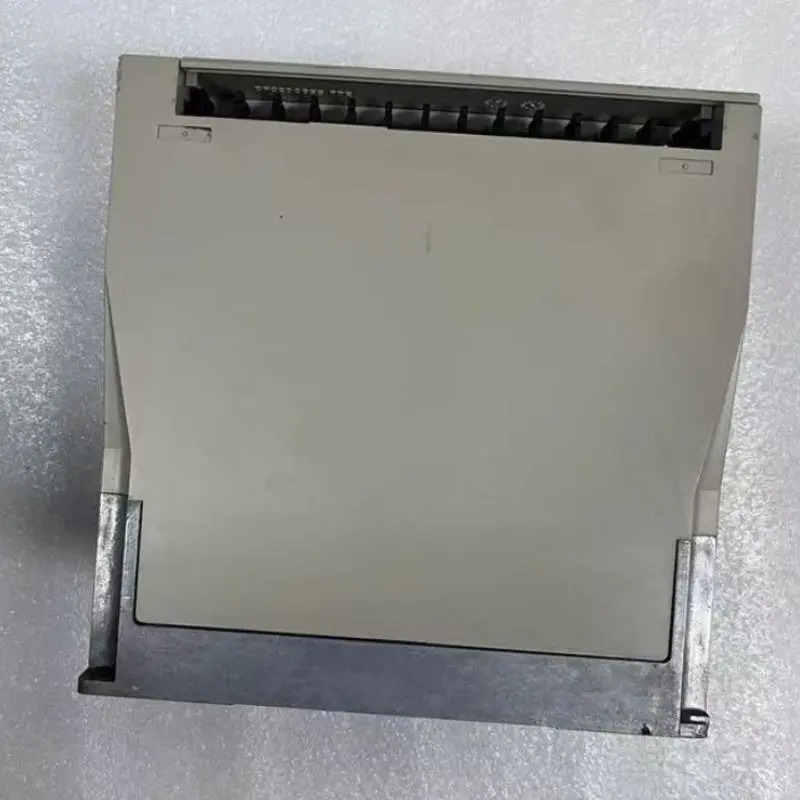 리퍼 SGDS-20A12A 2KW 서보 드라이브는 되었습니다.