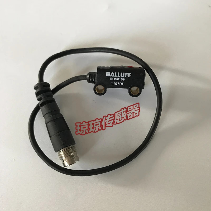 원본 Balluff 광전센서 BOS 2K-X-RS10-002-S49 포장 BOS0109