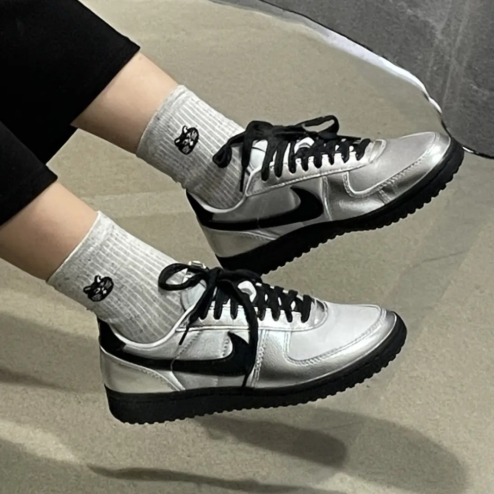나이키 필드 제너럴 여성 스니커즈 메탈릭 실버 블랙 HQ7397-001 - 상세 이미지 2
